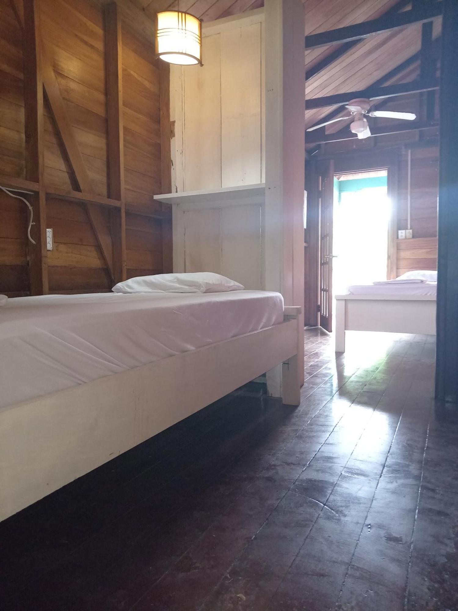 Villa Bahia Del Sol Bocas del Toro Exterior foto